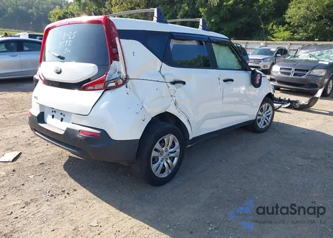 2021 Kia Soul Lx z USA, uszkodzony, nr VIN KNDJ23AU3M7769607